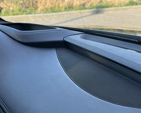 Черный Ауди А8, объемом двигателя 3.99 л и пробегом 187 тыс. км за 33000 $, фото 16 на Automoto.ua