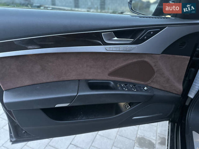 Черный Ауди А8, объемом двигателя 3 л и пробегом 195 тыс. км за 15950 $, фото 38 на Automoto.ua