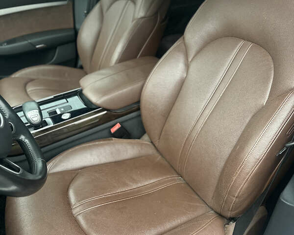 Черный Ауди А8, объемом двигателя 3 л и пробегом 195 тыс. км за 15950 $, фото 29 на Automoto.ua