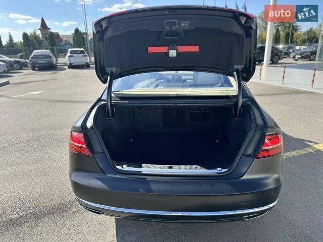 Чорний Ауді A8, об'ємом двигуна 4.13 л та пробігом 263 тис. км за 33500 $, фото 19 на Automoto.ua
