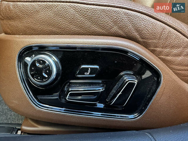 Черный Ауди А8, объемом двигателя 3 л и пробегом 193 тыс. км за 22500 $, фото 13 на Automoto.ua