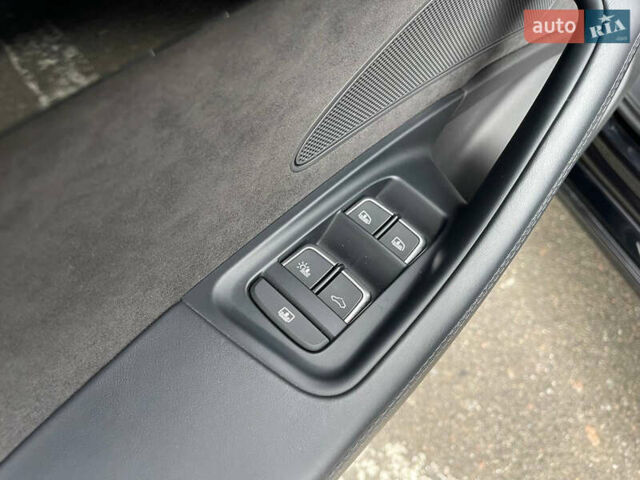 Черный Ауди А8, объемом двигателя 3 л и пробегом 231 тыс. км за 16600 $, фото 21 на Automoto.ua