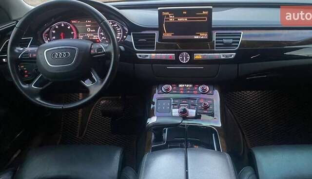 Черный Ауди А8, объемом двигателя 3.99 л и пробегом 170 тыс. км за 25000 $, фото 36 на Automoto.ua