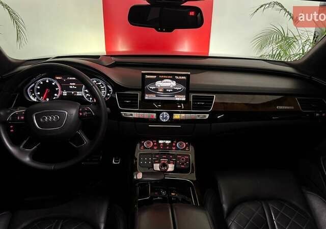 Чорний Ауді A8, об'ємом двигуна 3 л та пробігом 218 тис. км за 19485 $, фото 15 на Automoto.ua