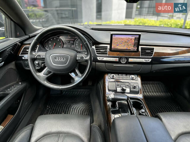 Черный Ауди А8, объемом двигателя 3 л и пробегом 180 тыс. км за 21500 $, фото 75 на Automoto.ua