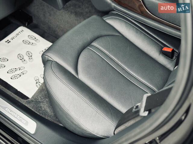 Чорний Ауді A8, об'ємом двигуна 3 л та пробігом 274 тис. км за 18700 $, фото 27 на Automoto.ua