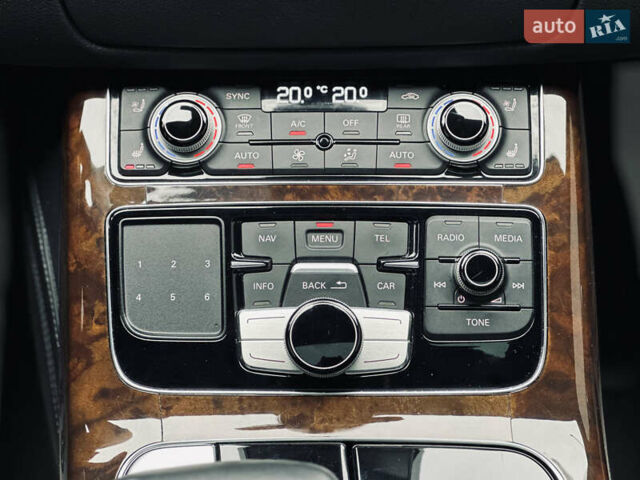 Чорний Ауді A8, об'ємом двигуна 3 л та пробігом 274 тис. км за 18700 $, фото 62 на Automoto.ua