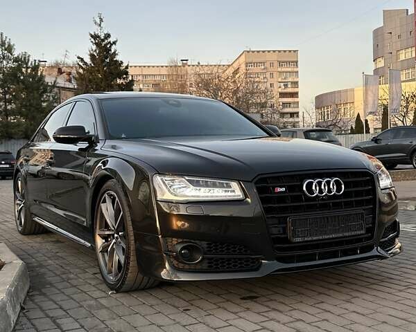 Чорний Ауді A8, об'ємом двигуна 3.99 л та пробігом 140 тис. км за 33900 $, фото 3 на Automoto.ua