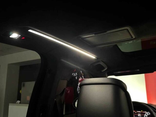 Черный Ауди А8, объемом двигателя 3 л и пробегом 218 тыс. км за 19569 $, фото 17 на Automoto.ua