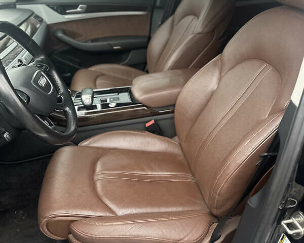 Черный Ауди А8, объемом двигателя 3 л и пробегом 195 тыс. км за 15950 $, фото 34 на Automoto.ua