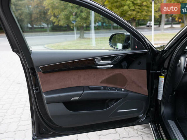 Чорний Ауді A8, об'ємом двигуна 3 л та пробігом 250 тис. км за 20500 $, фото 13 на Automoto.ua