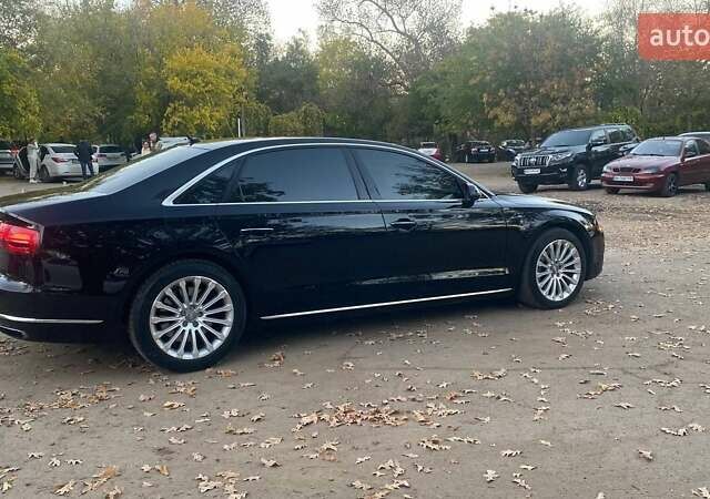 Черный Ауди А8, объемом двигателя 3.99 л и пробегом 170 тыс. км за 25000 $, фото 2 на Automoto.ua
