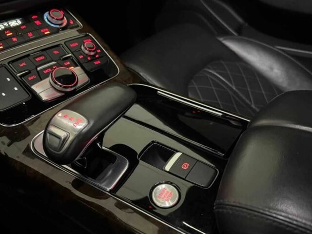 Черный Ауди А8, объемом двигателя 3 л и пробегом 218 тыс. км за 19569 $, фото 23 на Automoto.ua