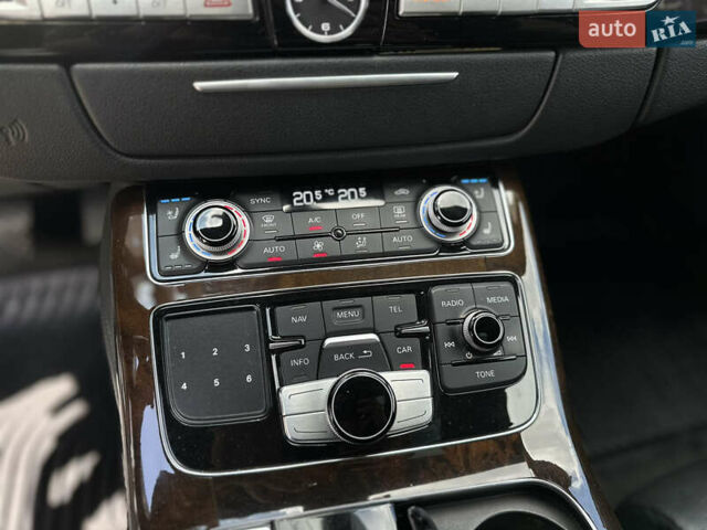 Черный Ауди А8, объемом двигателя 3 л и пробегом 180 тыс. км за 21500 $, фото 48 на Automoto.ua