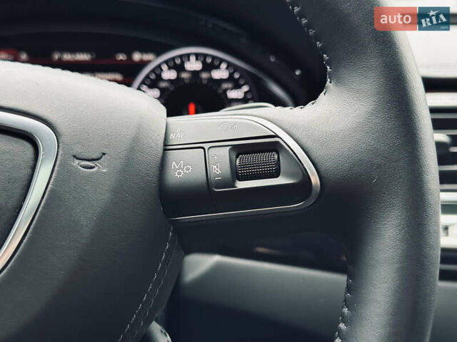 Чорний Ауді A8, об'ємом двигуна 3 л та пробігом 274 тис. км за 18700 $, фото 75 на Automoto.ua