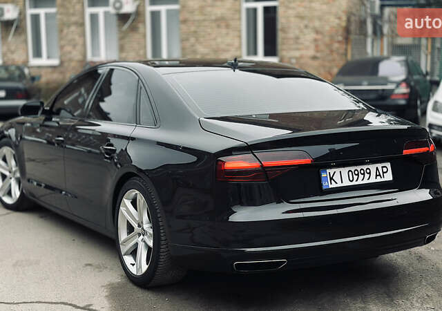 Черный Ауди А8, объемом двигателя 3 л и пробегом 189 тыс. км за 19300 $, фото 2 на Automoto.ua