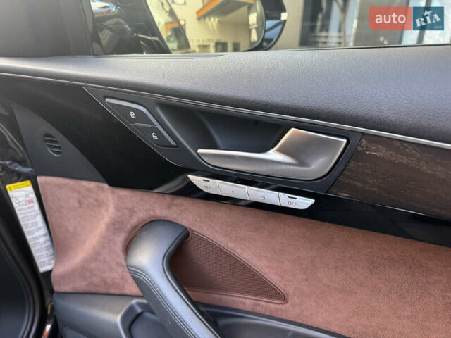 Черный Ауди А8, объемом двигателя 3 л и пробегом 193 тыс. км за 22500 $, фото 22 на Automoto.ua