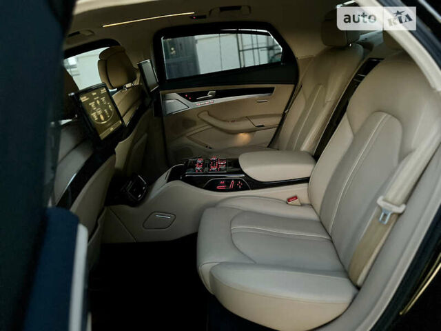 Черный Ауди А8, объемом двигателя 3.99 л и пробегом 163 тыс. км за 165000 $, фото 40 на Automoto.ua