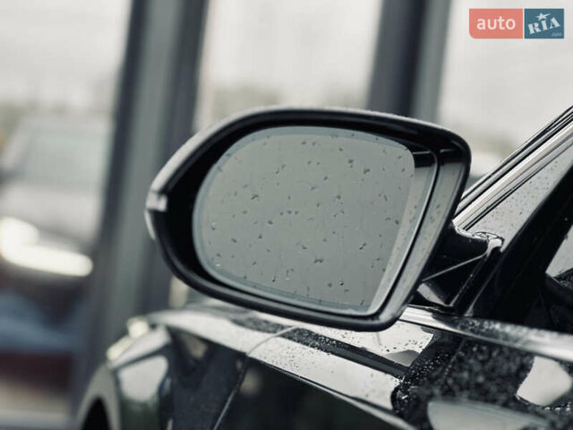 Чорний Ауді A8, об'ємом двигуна 3 л та пробігом 274 тис. км за 18700 $, фото 14 на Automoto.ua