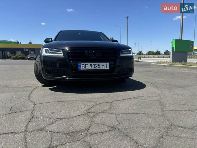 Черный Ауди А8, объемом двигателя 3.99 л и пробегом 140 тыс. км за 30000 $, фото 3 на Automoto.ua