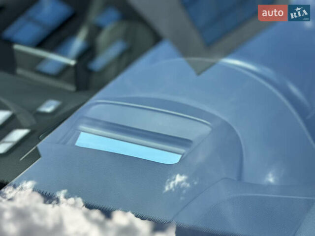 Черный Ауди А8, объемом двигателя 3 л и пробегом 180 тыс. км за 21500 $, фото 12 на Automoto.ua