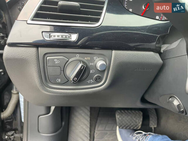 Черный Ауди А8, объемом двигателя 3 л и пробегом 231 тыс. км за 16600 $, фото 27 на Automoto.ua