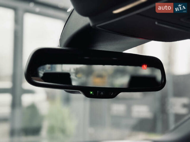 Чорний Ауді A8, об'ємом двигуна 3 л та пробігом 274 тис. км за 18700 $, фото 81 на Automoto.ua