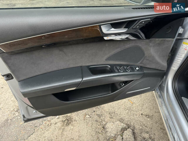 Чорний Ауді A8, об'ємом двигуна 4 л та пробігом 208 тис. км за 14999 $, фото 11 на Automoto.ua
