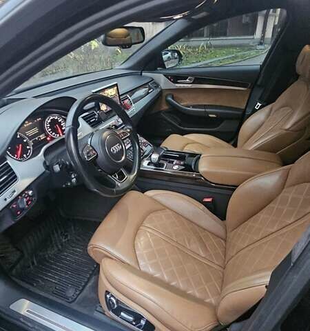 Чорний Ауді A8, об'ємом двигуна 4.2 л та пробігом 220 тис. км за 31000 $, фото 8 на Automoto.ua