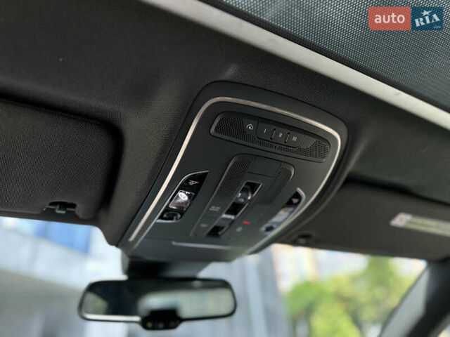 Черный Ауди А8, объемом двигателя 3 л и пробегом 180 тыс. км за 21500 $, фото 63 на Automoto.ua