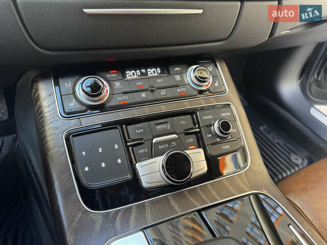 Черный Ауди А8, объемом двигателя 3 л и пробегом 193 тыс. км за 22500 $, фото 34 на Automoto.ua