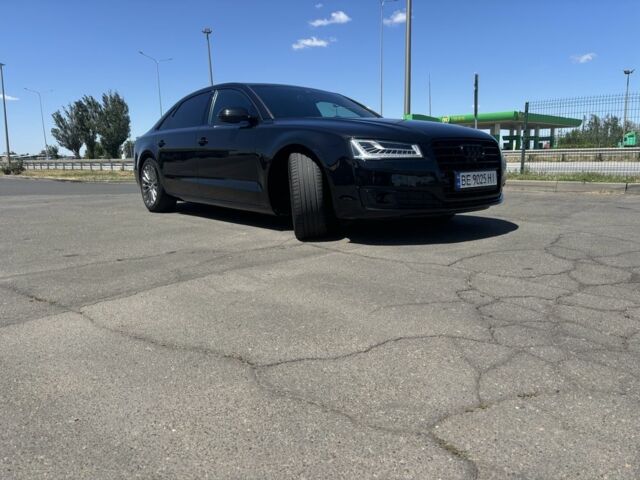 Чорний Ауді A8, об'ємом двигуна 4 л та пробігом 140 тис. км за 28000 $, фото 1 на Automoto.ua
