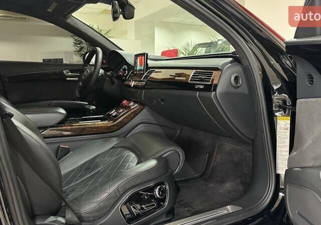 Чорний Ауді A8, об'ємом двигуна 3 л та пробігом 218 тис. км за 19485 $, фото 8 на Automoto.ua