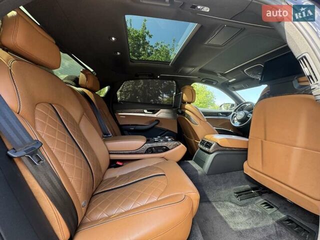Чорний Ауді A8, об'ємом двигуна 2.97 л та пробігом 205 тис. км за 29500 $, фото 31 на Automoto.ua