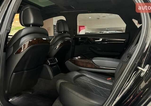 Чорний Ауді A8, об'ємом двигуна 3 л та пробігом 218 тис. км за 19485 $, фото 12 на Automoto.ua