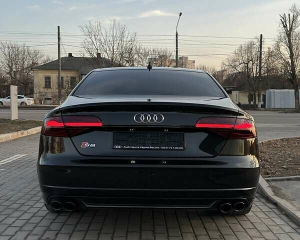 Чорний Ауді A8, об'ємом двигуна 3.99 л та пробігом 140 тис. км за 33900 $, фото 4 на Automoto.ua