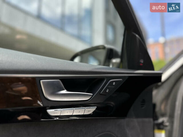 Черный Ауди А8, объемом двигателя 3 л и пробегом 180 тыс. км за 21500 $, фото 33 на Automoto.ua