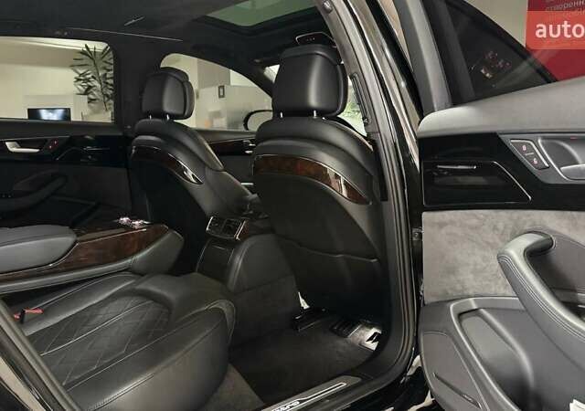 Чорний Ауді A8, об'ємом двигуна 3 л та пробігом 218 тис. км за 19485 $, фото 9 на Automoto.ua