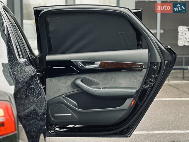 Чорний Ауді A8, об'ємом двигуна 3 л та пробігом 274 тис. км за 18700 $, фото 88 на Automoto.ua