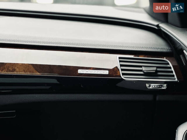 Чорний Ауді A8, об'ємом двигуна 3 л та пробігом 274 тис. км за 18700 $, фото 72 на Automoto.ua