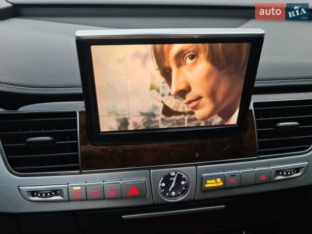 Чорний Ауді A8, об'ємом двигуна 3 л та пробігом 116 тис. км за 23499 $, фото 51 на Automoto.ua