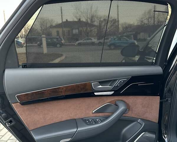 Чорний Ауді A8, об'ємом двигуна 3.99 л та пробігом 140 тис. км за 33900 $, фото 38 на Automoto.ua