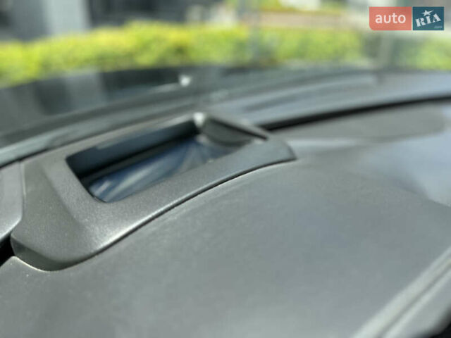 Черный Ауди А8, объемом двигателя 3 л и пробегом 180 тыс. км за 21500 $, фото 44 на Automoto.ua