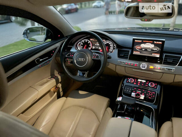 Черный Ауди А8, объемом двигателя 3.99 л и пробегом 163 тыс. км за 165000 $, фото 48 на Automoto.ua