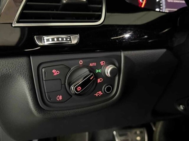 Черный Ауди А8, объемом двигателя 3 л и пробегом 218 тыс. км за 19569 $, фото 22 на Automoto.ua