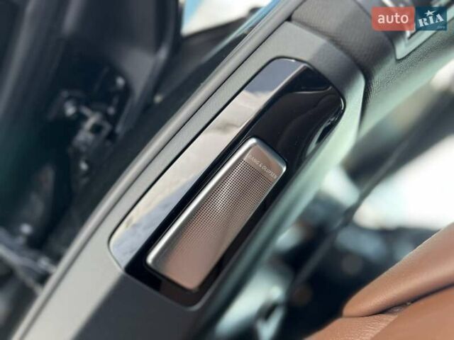 Чорний Ауді A8, об'ємом двигуна 3.99 л та пробігом 140 тис. км за 33900 $, фото 55 на Automoto.ua