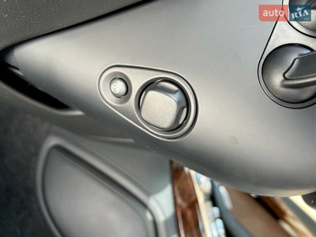 Чорний Ауді A8, об'ємом двигуна 3.99 л та пробігом 140 тис. км за 33900 $, фото 66 на Automoto.ua