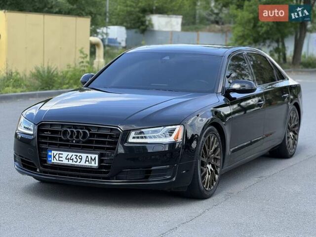Черный Ауди А8, объемом двигателя 3 л и пробегом 111 тыс. км за 23999 $, фото 1 на Automoto.ua