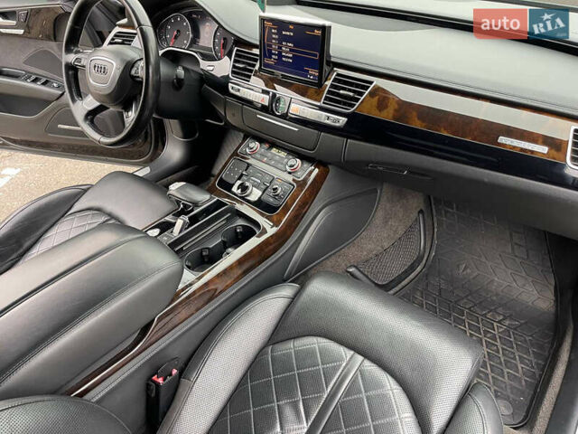 Черный Ауди А8, объемом двигателя 3 л и пробегом 231 тыс. км за 16600 $, фото 16 на Automoto.ua