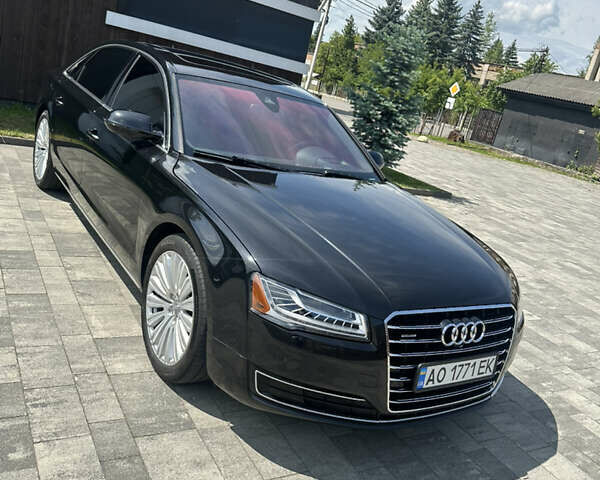 Черный Ауди А8, объемом двигателя 3 л и пробегом 170 тыс. км за 22500 $, фото 2 на Automoto.ua